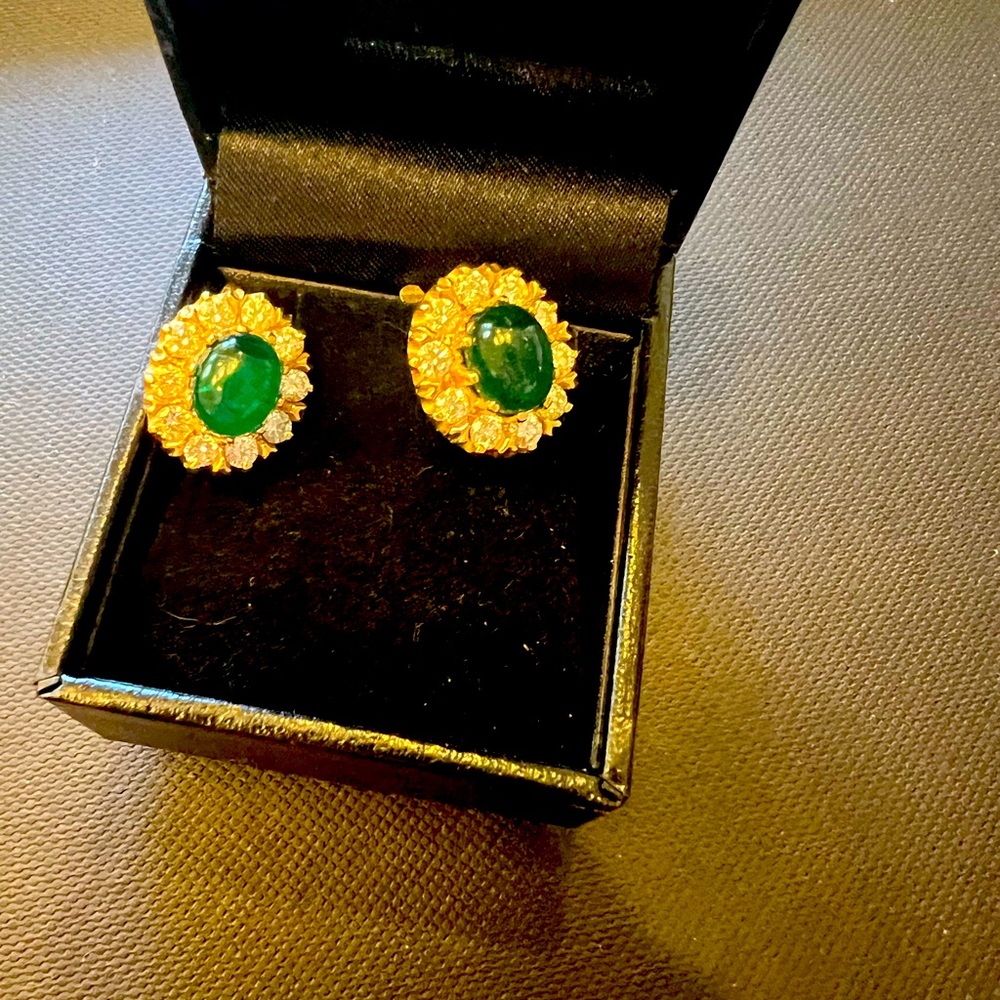Gold earrings
